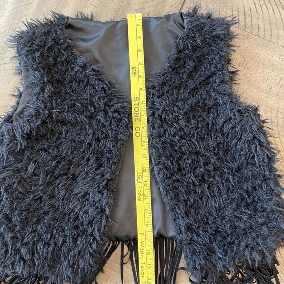 Black Fuzzy Vest with Faux Suede Fringe and Hook/Eye Closure - Med/Large - Picture 7 of 9
